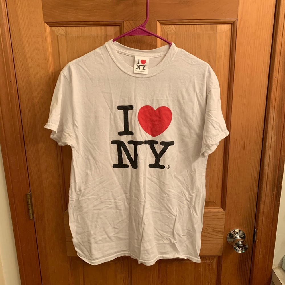 3/$10 t shirts- I ❤️ NY shirt